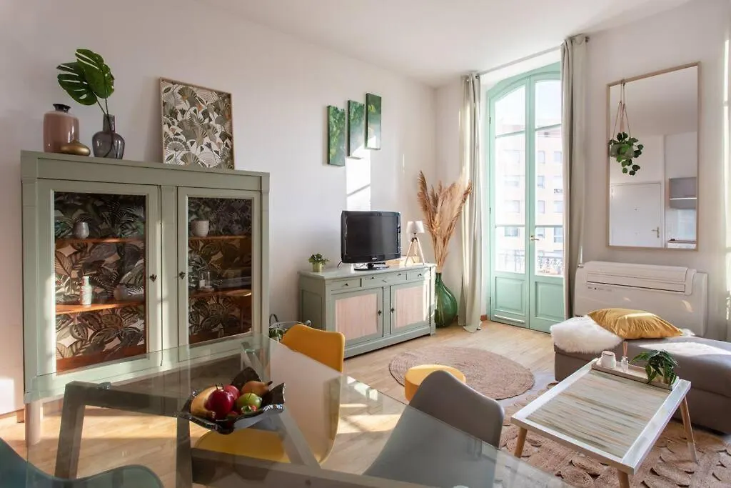 L40 2P Central 5Mins Old Town & Sea/Balcony & Ac Apartamento Nice